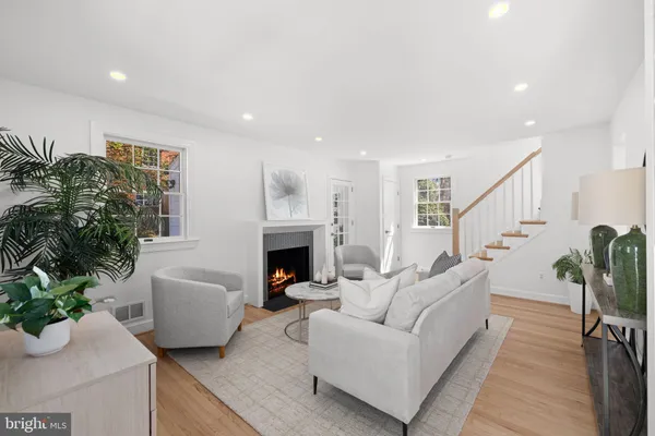 $1,225,000 | 2612 Spencer Road, Chevy Chase, MD 20815