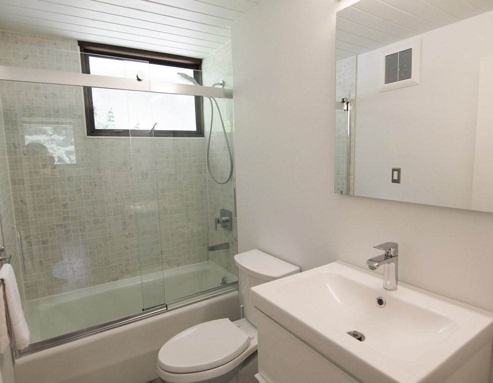 8 Boyce Farm Road Lincoln, MA 01773 - Photo 19 of 27