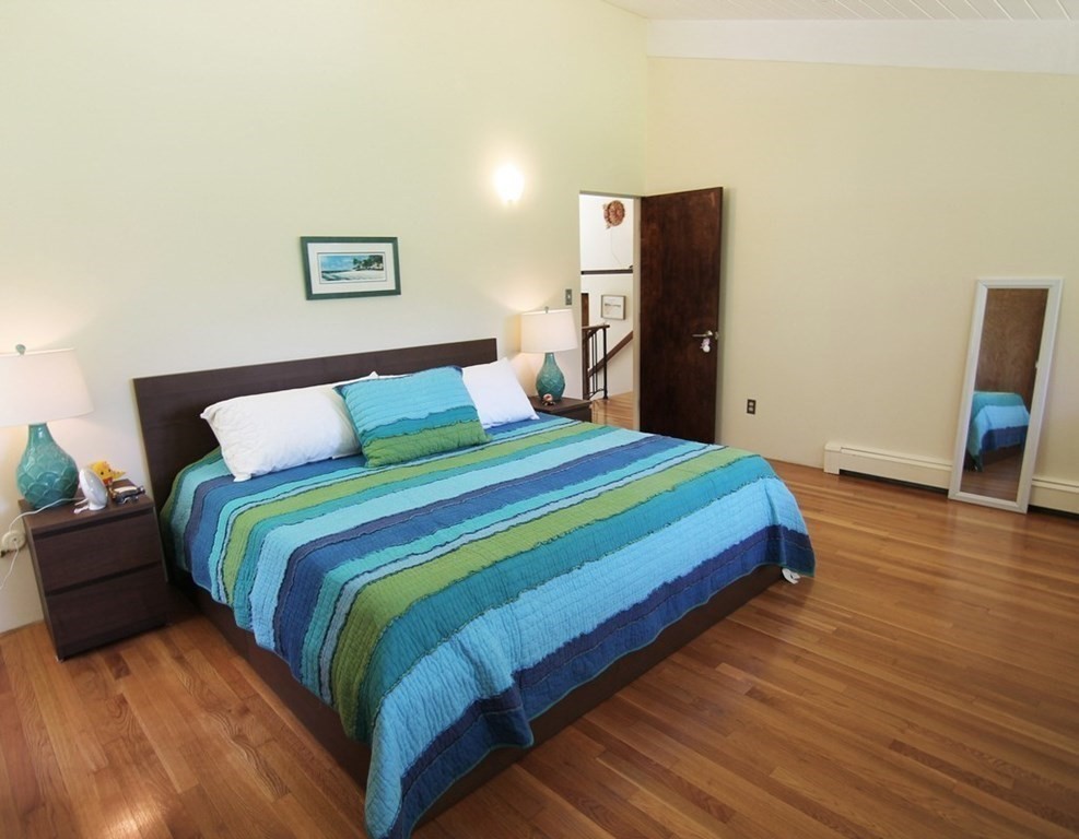 8 Boyce Farm Road Lincoln, MA 01773 - Photo 10 of 27