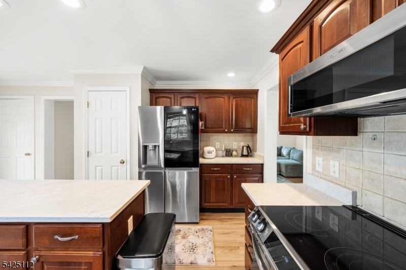 112 Peapack Road, Unit 2 Far Hills, NJ 07931 - Photo 11 of 47