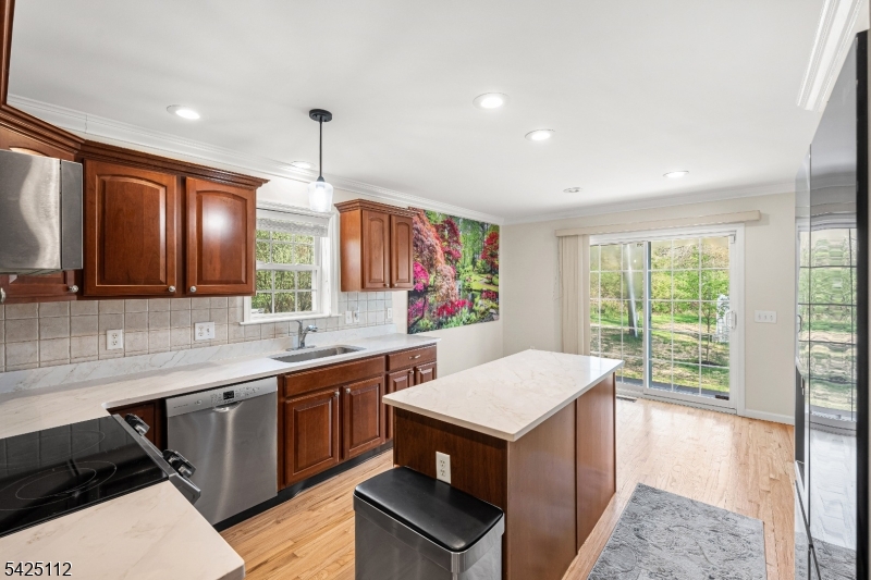 112 Peapack Road, Unit 2 Far Hills, NJ 07931 - Photo 13 of 47