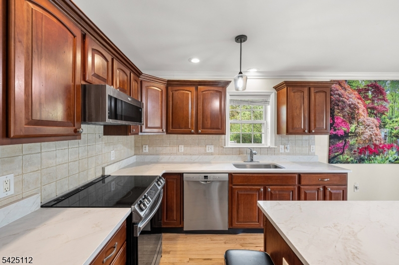 112 Peapack Road, Unit 2 Far Hills, NJ 07931 - Photo 15 of 47