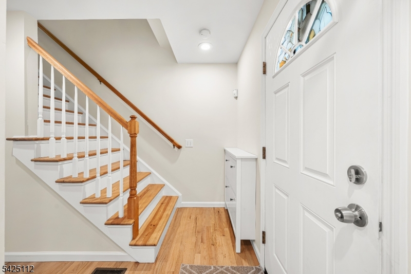 112 Peapack Road, Unit 2 Far Hills, NJ 07931 - Photo 3 of 47