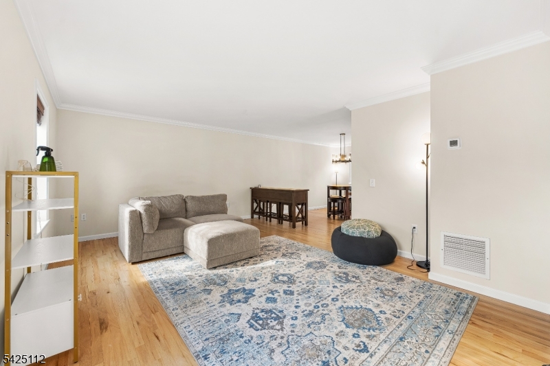 112 Peapack Road, Unit 2 Far Hills, NJ 07931 - Photo 5 of 47