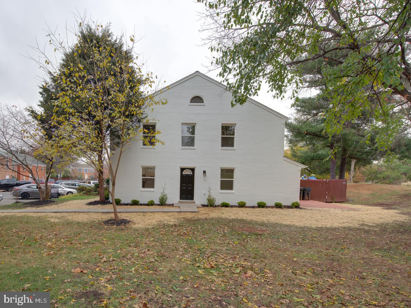 9919 Hampton Road Manassas, VA 20110 - Photo 2 of 47