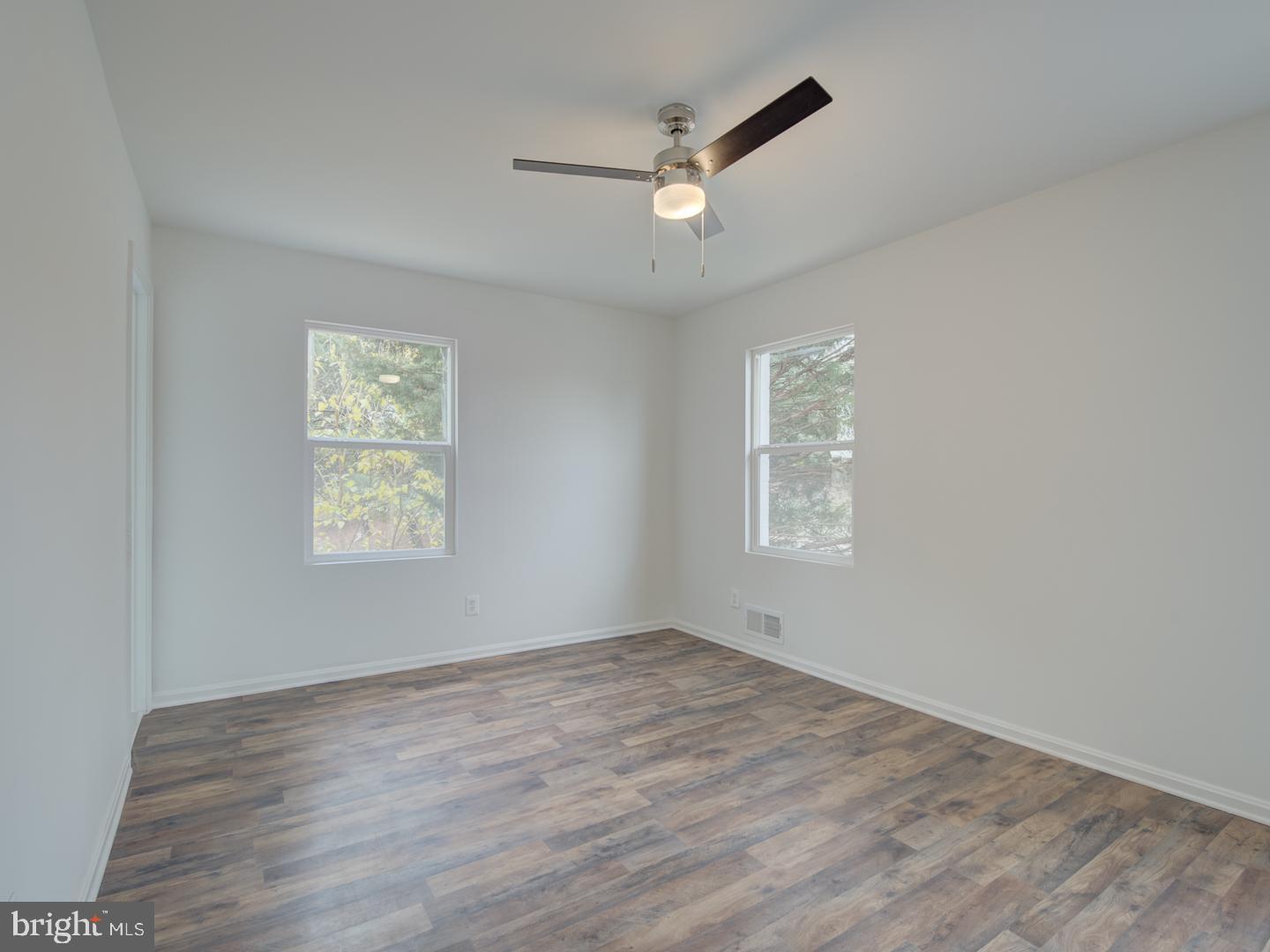 9919 Hampton Road Manassas, VA 20110 - Photo 29 of 47