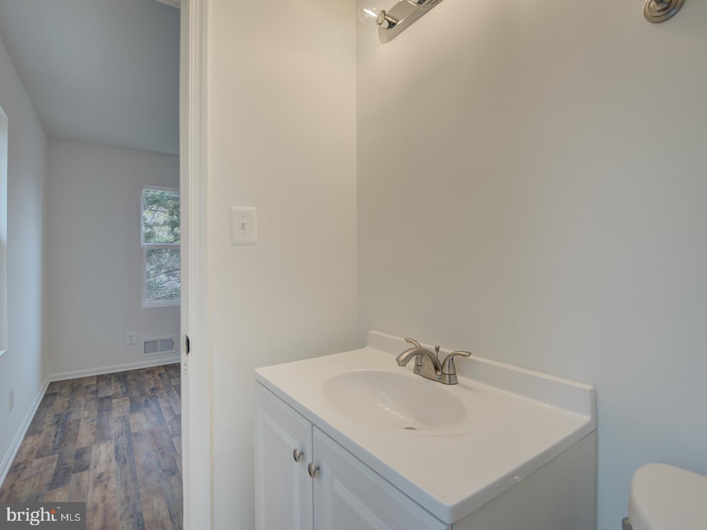 9919 Hampton Road Manassas, VA 20110 - Photo 35 of 47