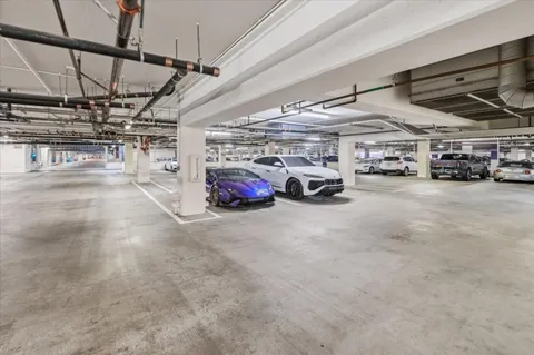 $1,900,000 | 1000 Park Place, Unit H, San Mateo, CA 94403