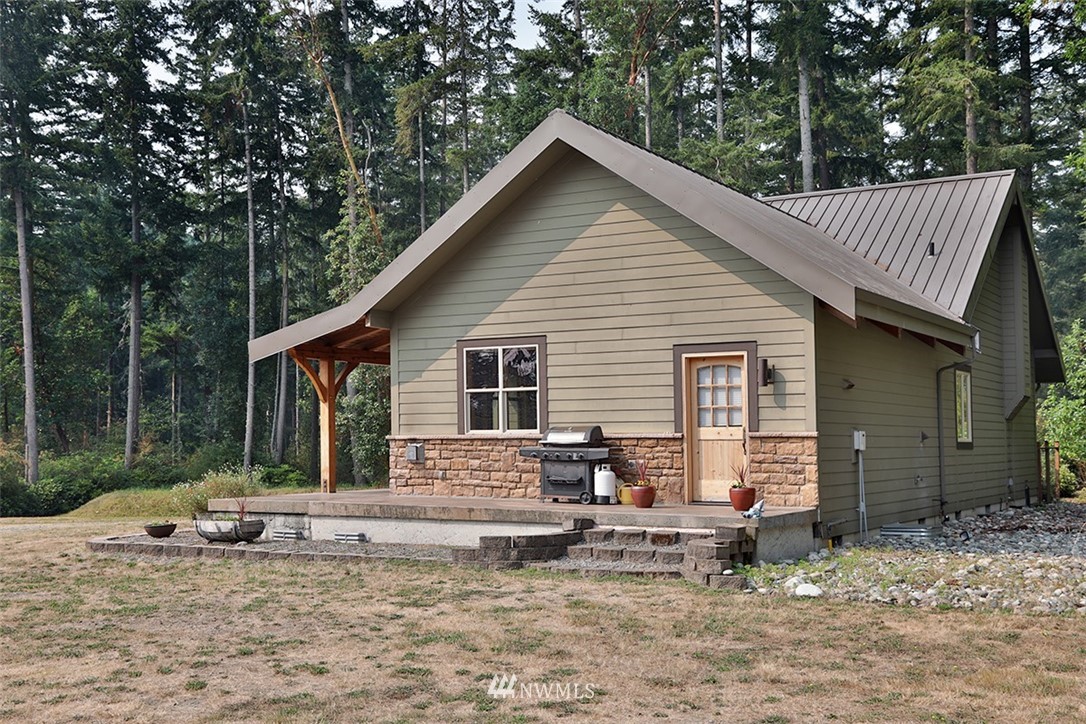 629 East Bush Point Road Freeland, WA 98249 - Photo 19 of 24 Gallery Image 19