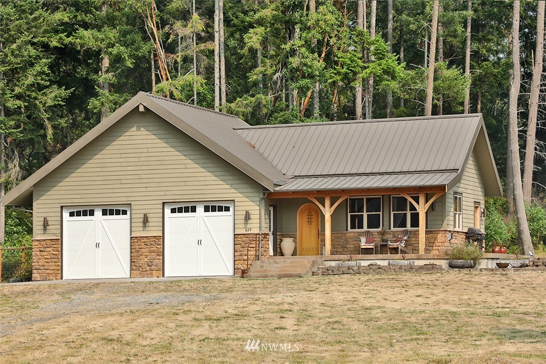 629 East Bush Point Road Freeland, WA 98249 - Photo 23 of 24 Gallery Image 23