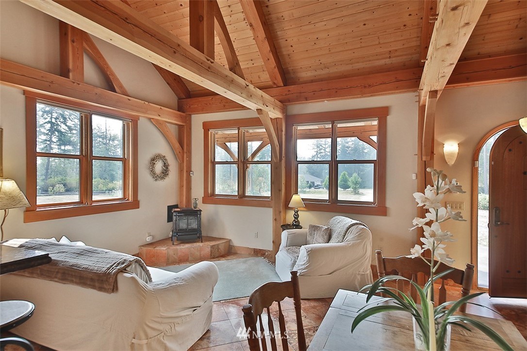 629 East Bush Point Road Freeland, WA 98249 - Photo 9 of 24 Gallery Image 9