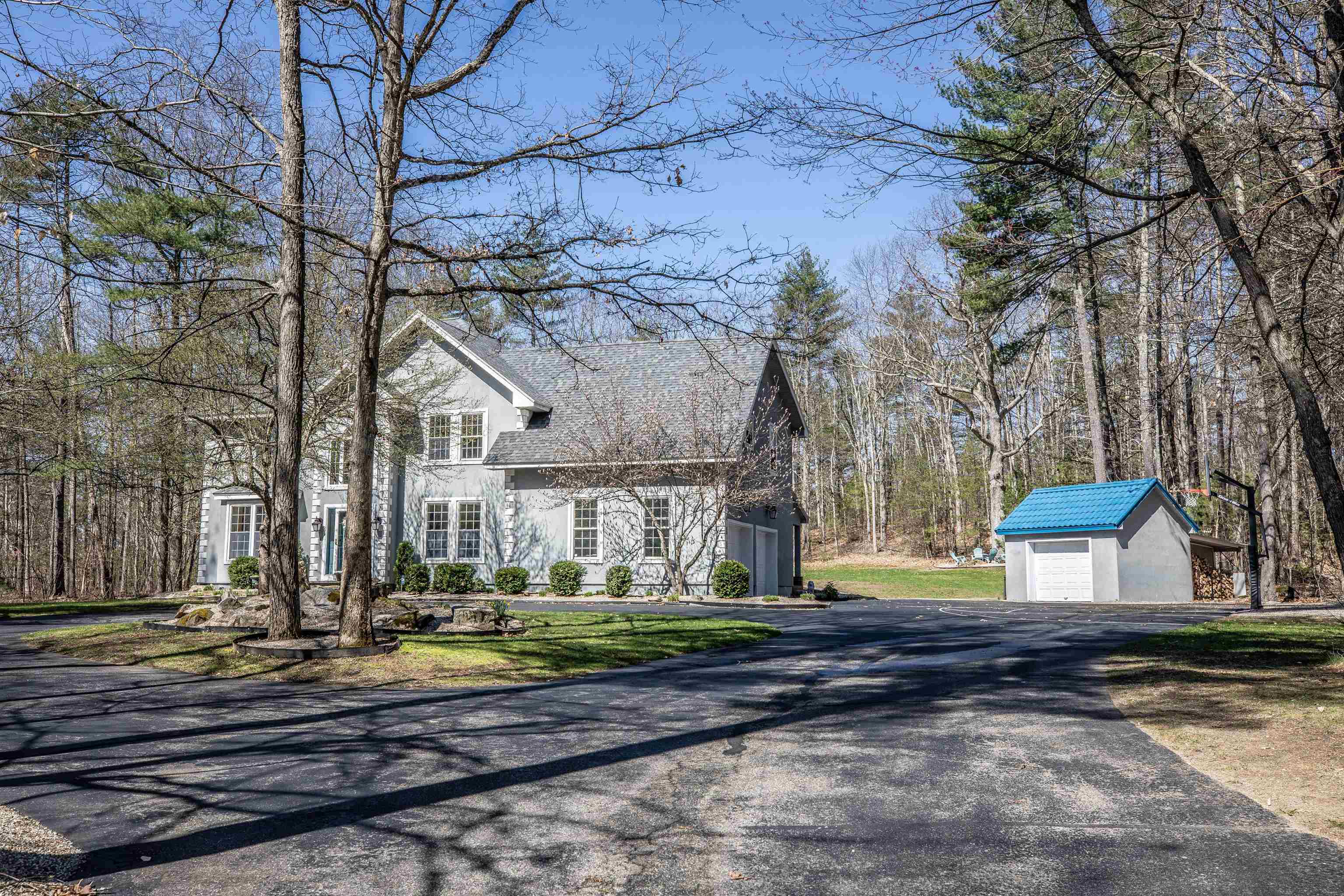 8 Saddle Hill Road Amherst, NH 03031 - Photo 1 of 40 Gallery Image 1