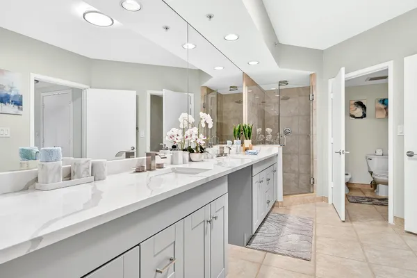 $9,000 | 1551 North Flagler Drive, Unit 916917, West Palm Beach, FL 33401