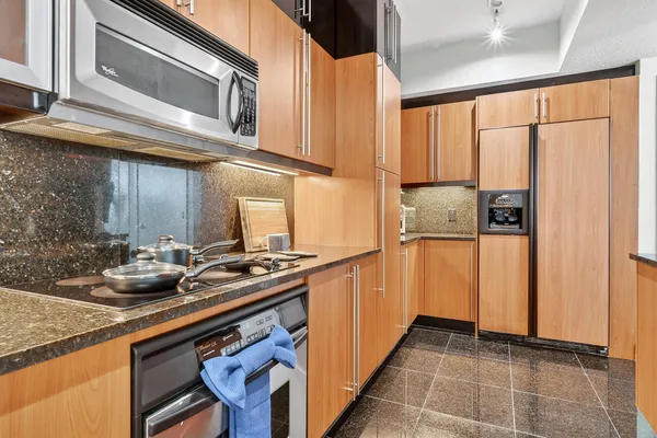 $9,000 | 1551 North Flagler Drive, Unit 916917, West Palm Beach, FL 33401