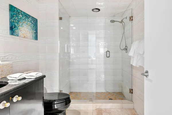 $9,000 | 1551 North Flagler Drive, Unit 916917, West Palm Beach, FL 33401