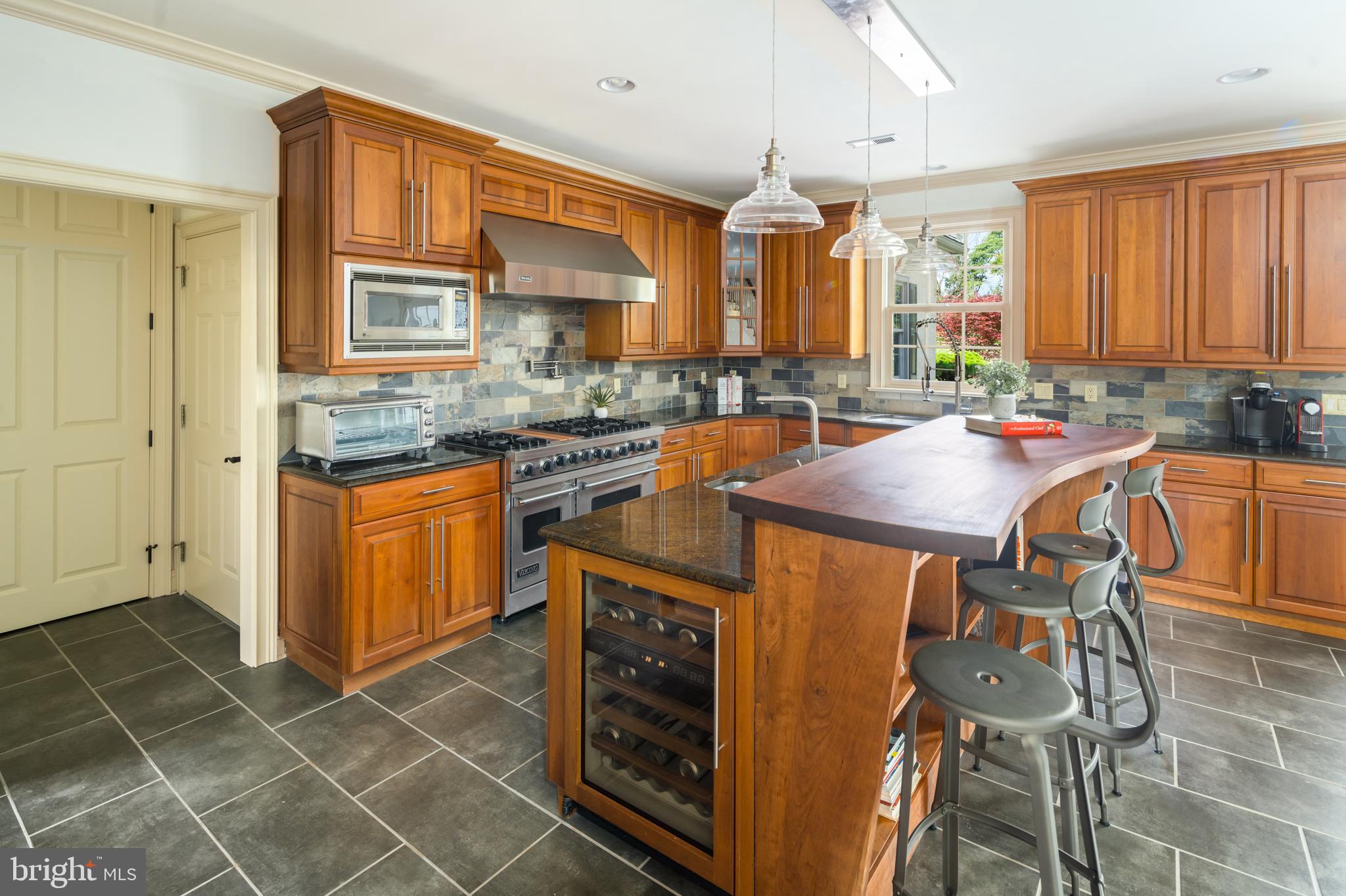 6725 Laurel Road New Hope, PA 18938 - Photo 15 of 59