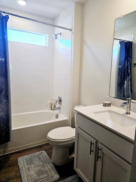 121 Merrick Road Georgetown, TX 78628 - Photo 23 of 29 a bathroom with a sink a toilet and shower