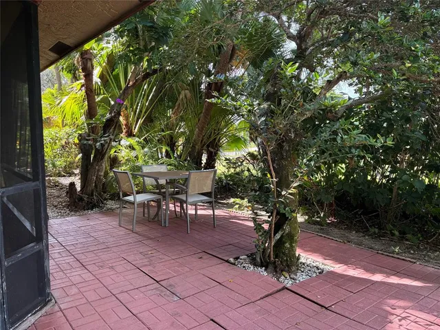 $498,000 | 5425 10th Fairway Drive, Unit 3, Delray Beach, FL 33484