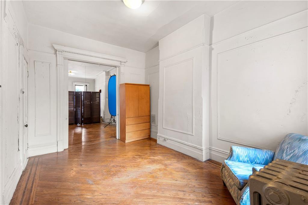 484 Decatur Street Brooklyn, NY 11233 - Photo 9 of 23 a view of livingroom with furniture