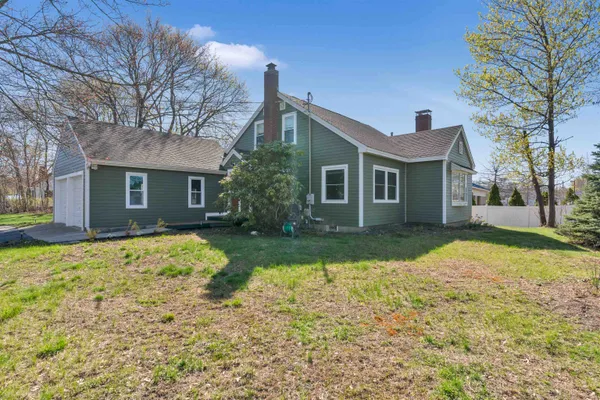 $550,000 | 1 Middlebrook Road, Dover, NH 03820