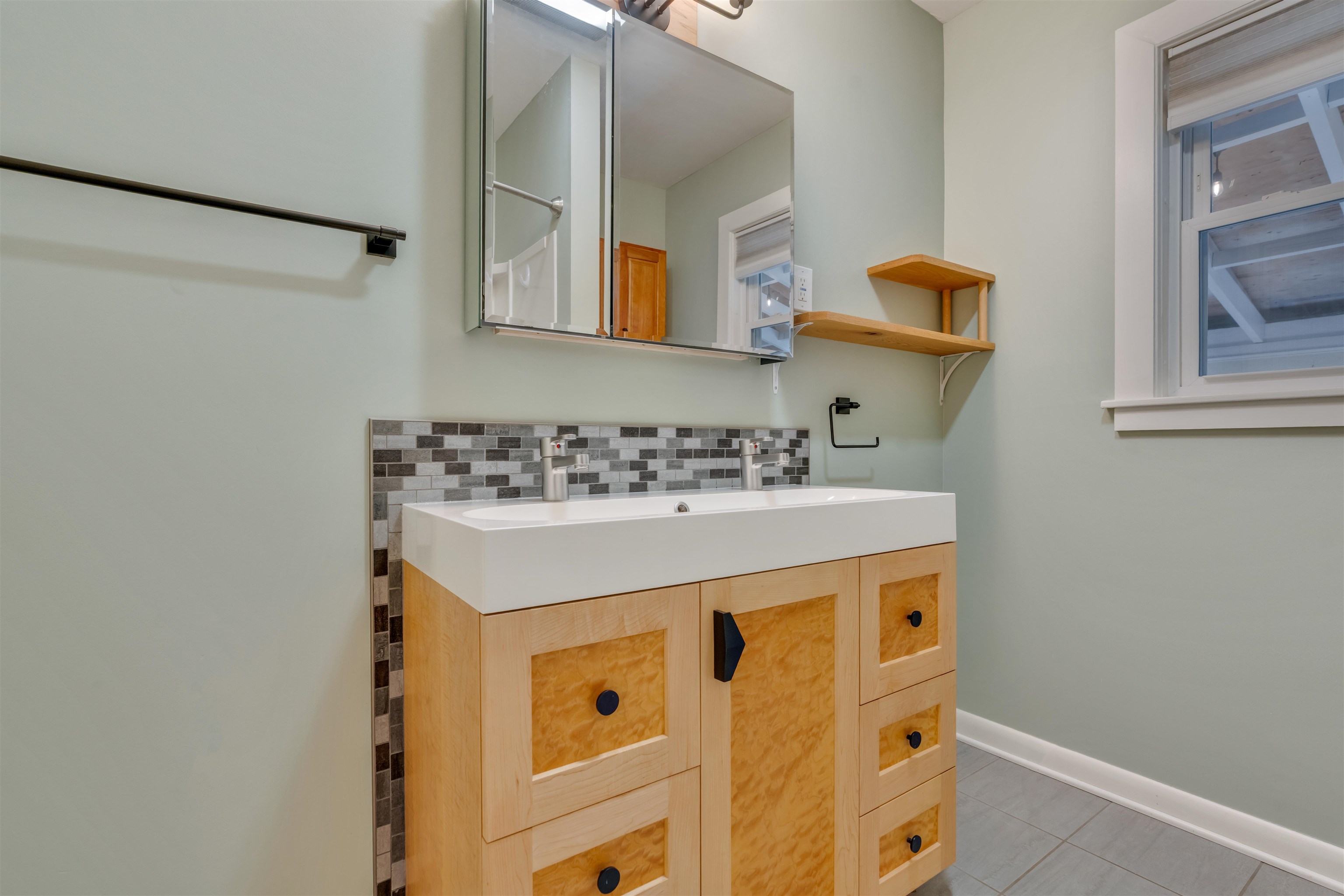 1 Middlebrook Road Dover, NH 03820 - Photo 12 of 43