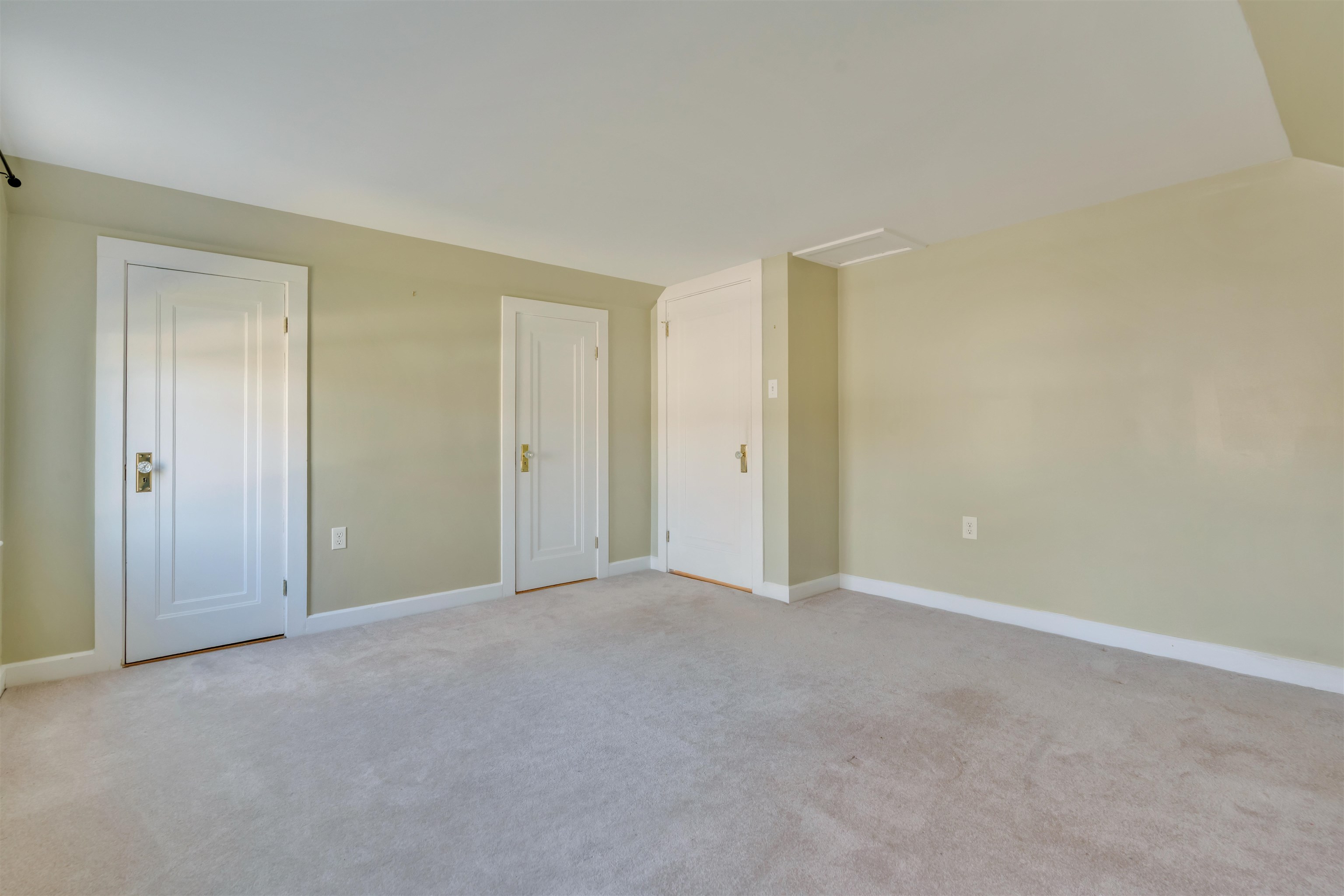 1 Middlebrook Road Dover, NH 03820 - Photo 16 of 43