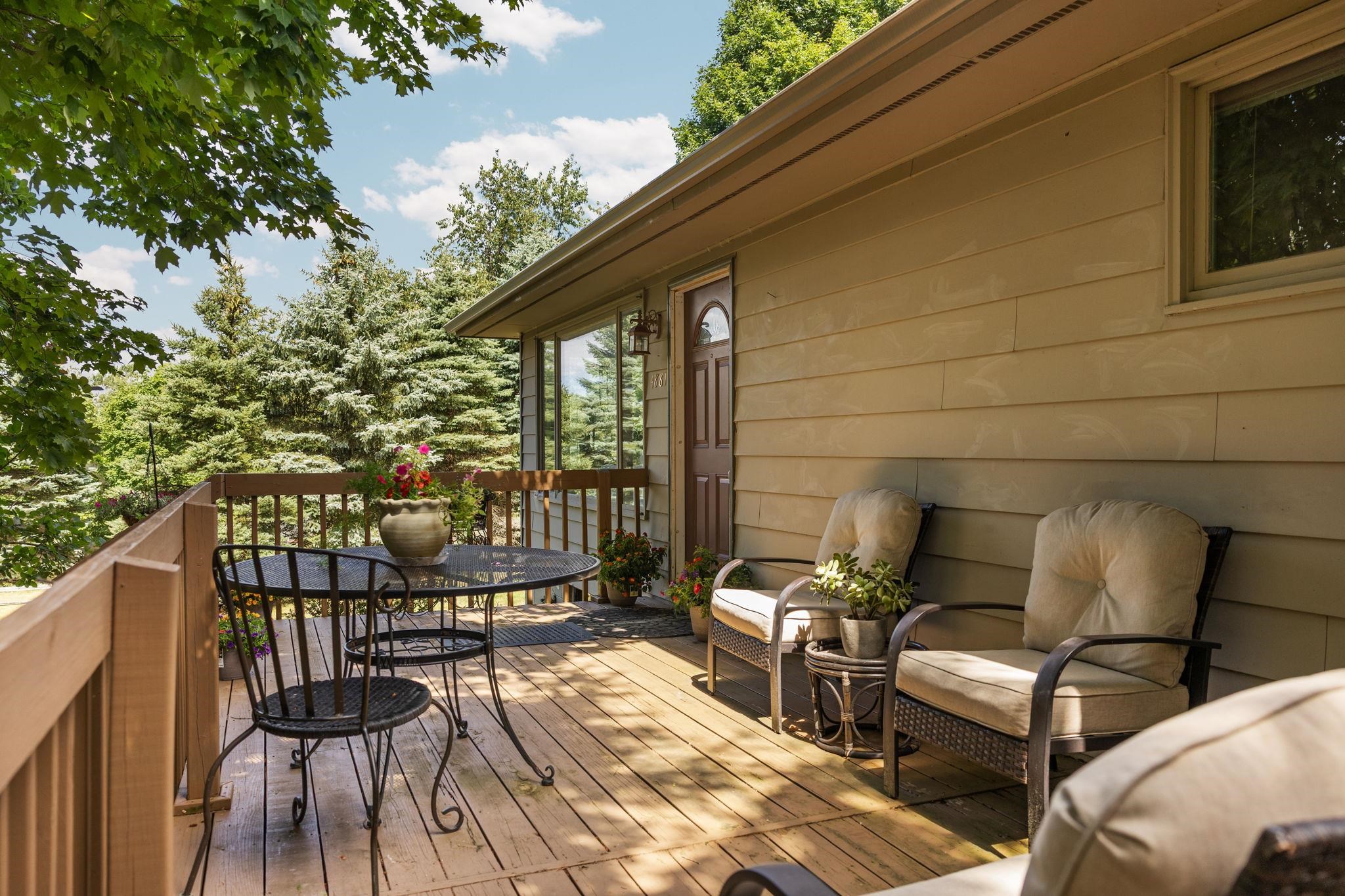 4881 Ridge Crest Road Williamsburg, MI 49690 - Photo 2 of 53 1949577-6d38ecbf-f368-4f4c-bbb3-d51b8a28cb30.JPG