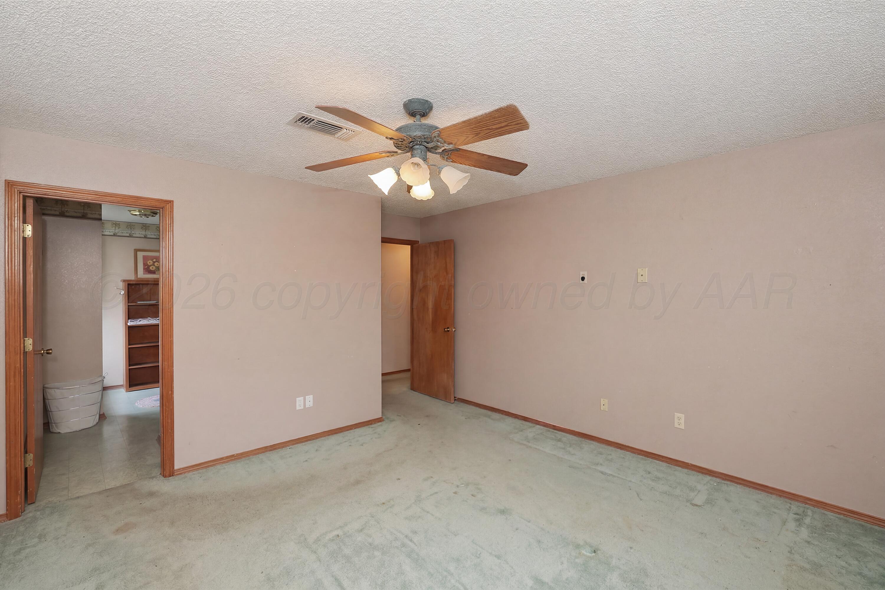 1001 Sterling Drive Amarillo, TX 79110 - Photo 13 of 25 12-Primary Bedroom-Empty