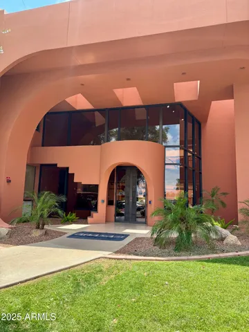 $2,450 | 4303 East Cactus Road, Unit 235, Phoenix, AZ 85032