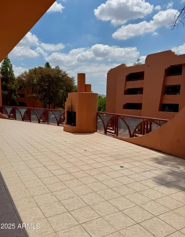 $2,450 | 4303 East Cactus Road, Unit 235, Phoenix, AZ 85032