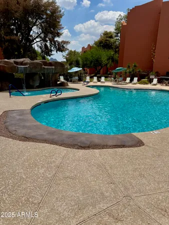 $2,750 | 4303 East Cactus Road, Unit 235, Phoenix, AZ 85032