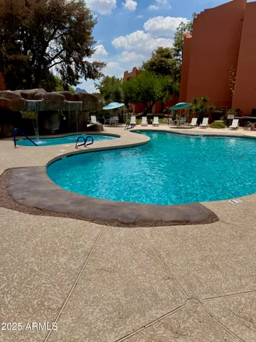 $2,450 | 4303 East Cactus Road, Unit 235, Phoenix, AZ 85032