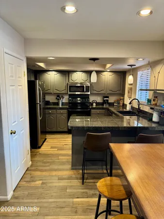 $2,750 | 4303 East Cactus Road, Unit 235, Phoenix, AZ 85032