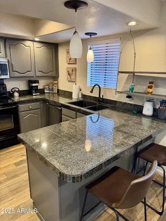 $2,750 | 4303 East Cactus Road, Unit 235, Phoenix, AZ 85032