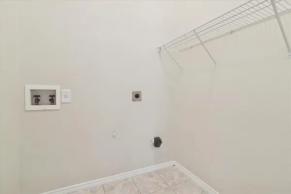 $2,250 | 2060 Falls Creek Drive, Little Elm, TX 75068