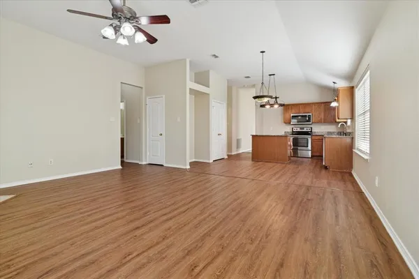 $2,250 | 2060 Falls Creek Drive, Little Elm, TX 75068