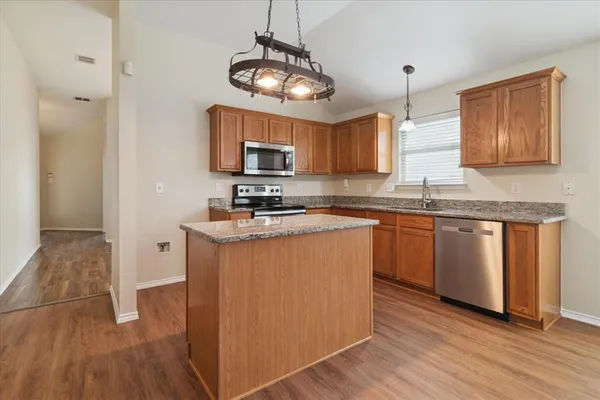 $2,250 | 2060 Falls Creek Drive, Little Elm, TX 75068