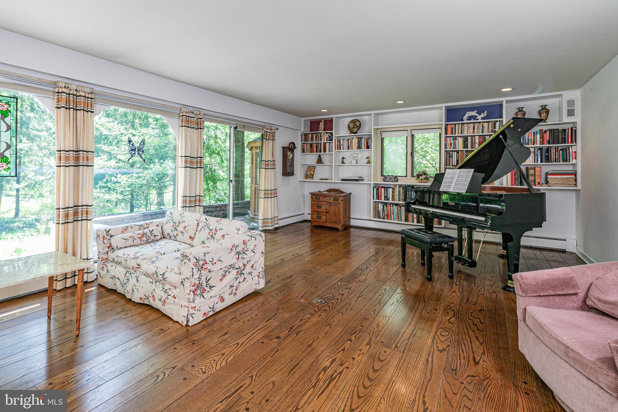 120 Ridgeview Circle Princeton, NJ 08540 - Photo 7 of 33