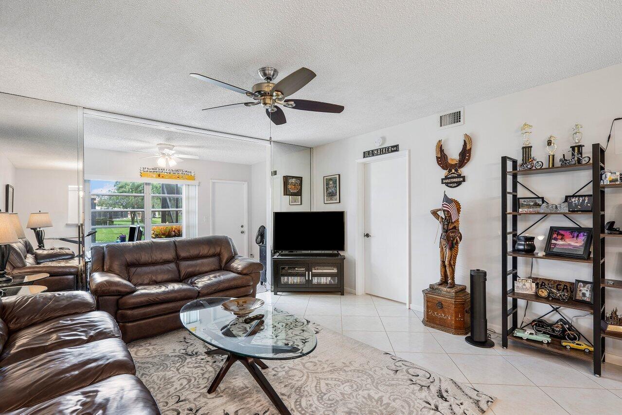 18710 Garbo Terrace, Unit 5 Boca Raton, FL 33496 - Photo 9 of 30 011-18710GarboTerrace-BocaRaton-FL-33496