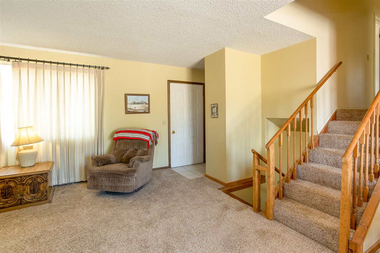 498 33 Road Clifton, CO 81520 - Photo 5 of 37 Gallery Image 5