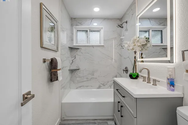 $949,000 | 19077 Gliddon Street, Castro Valley, CA 94546