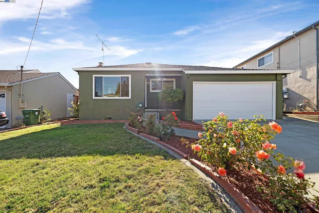 $949,000 | 19077 Gliddon Street, Castro Valley, CA 94546