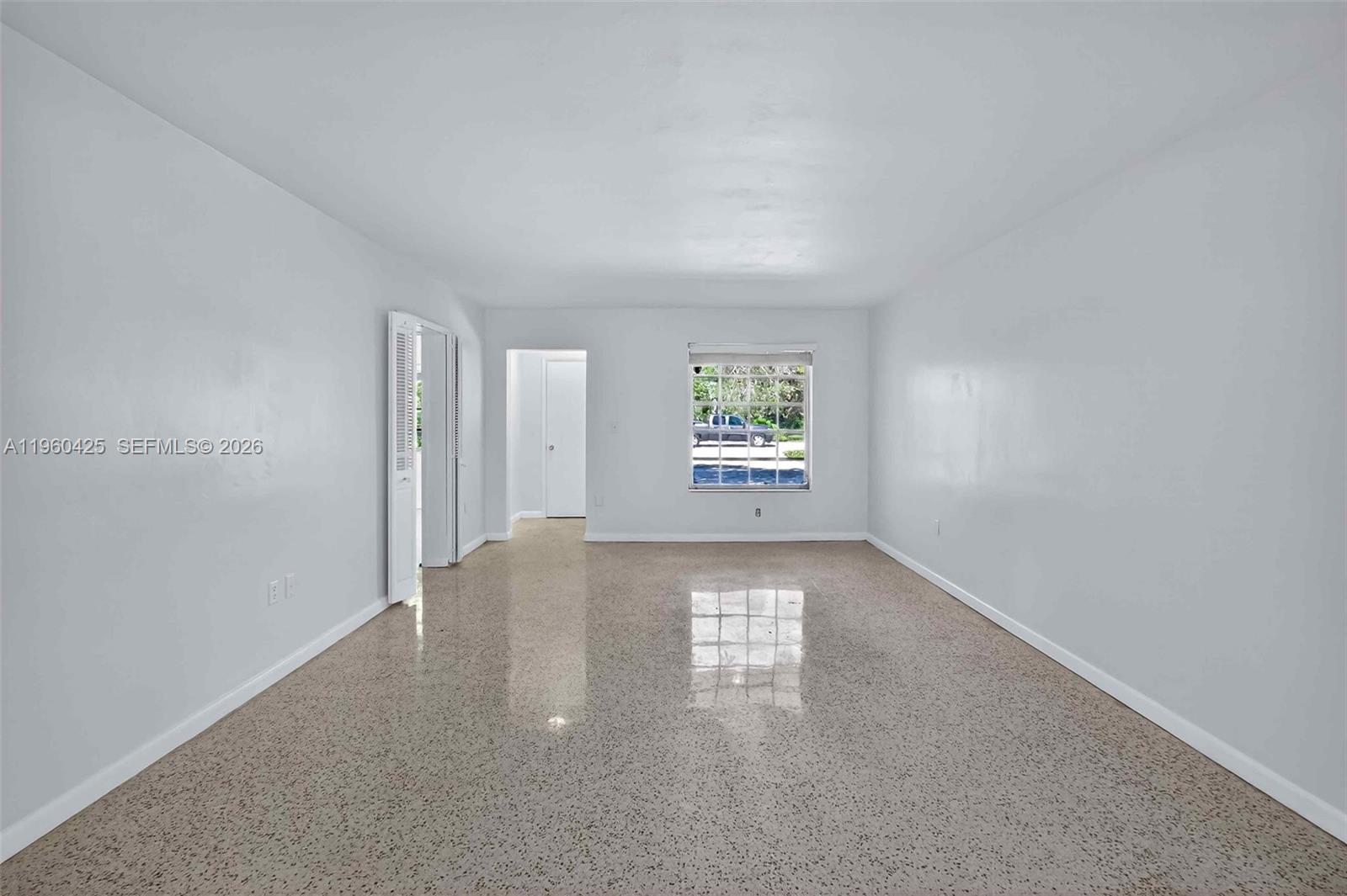 5210 Southwest 72nd Street Miami, FL 33143 - Photo 5 of 26