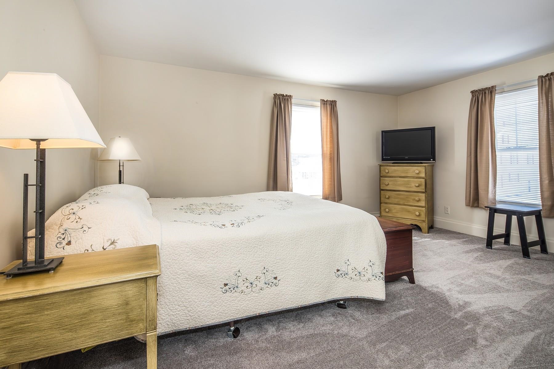 98 Harrington Avenue Rutland, VT 05701 - Photo 24 of 30