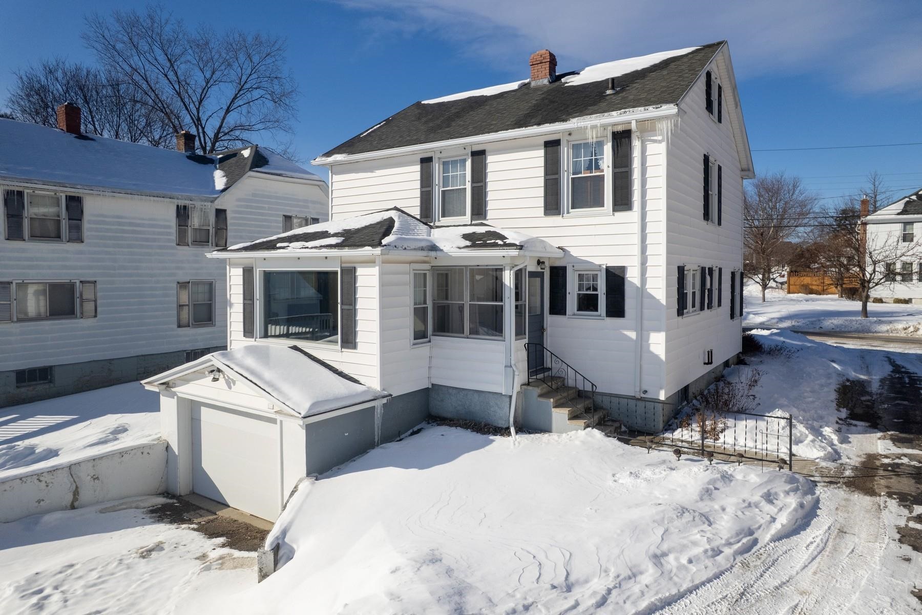 98 Harrington Avenue Rutland, VT 05701 - Photo 3 of 30