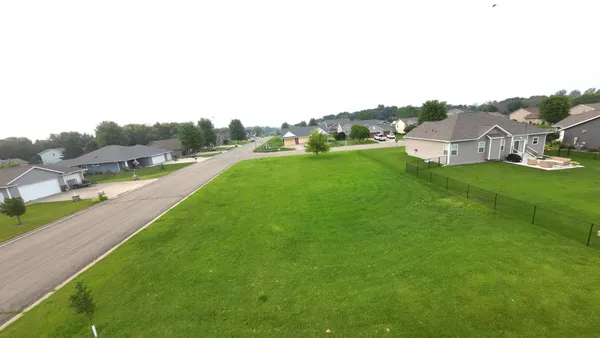 $29,900 | 2594 Stony Creek Drive, Owatonna, MN 55060
