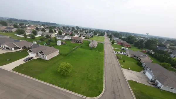 $29,900 | 2594 Stony Creek Drive, Owatonna, MN 55060