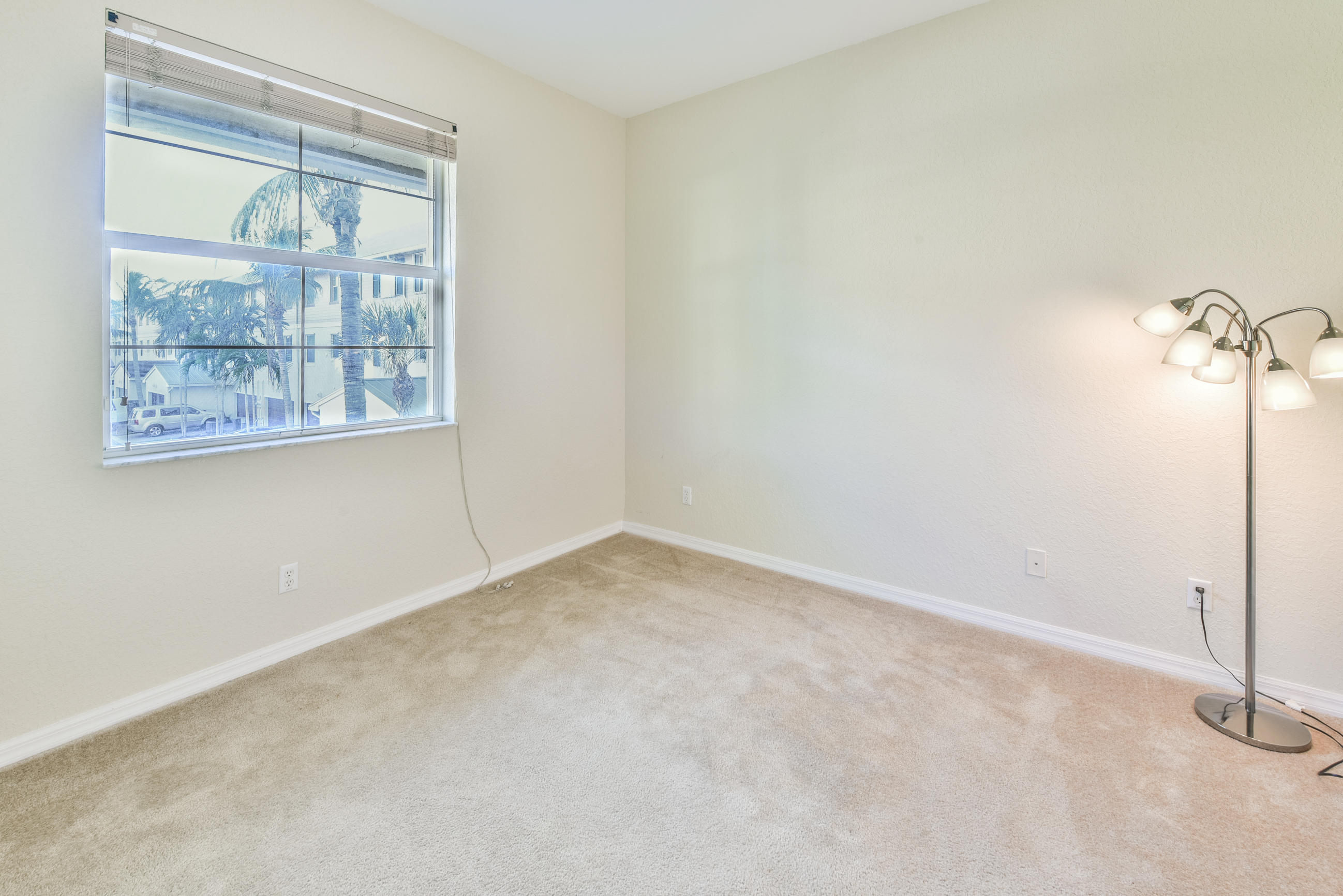 1512 Frederick Small Road Jupiter, FL 33458 - Photo 9 of 15 Guest Room