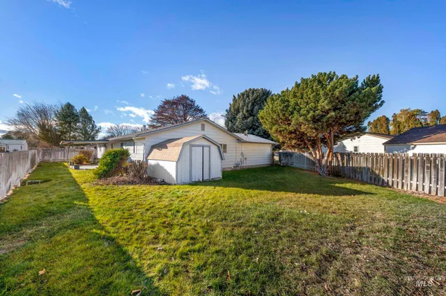 $349,900 | 80 South Heather Drive, Nampa, ID 83651