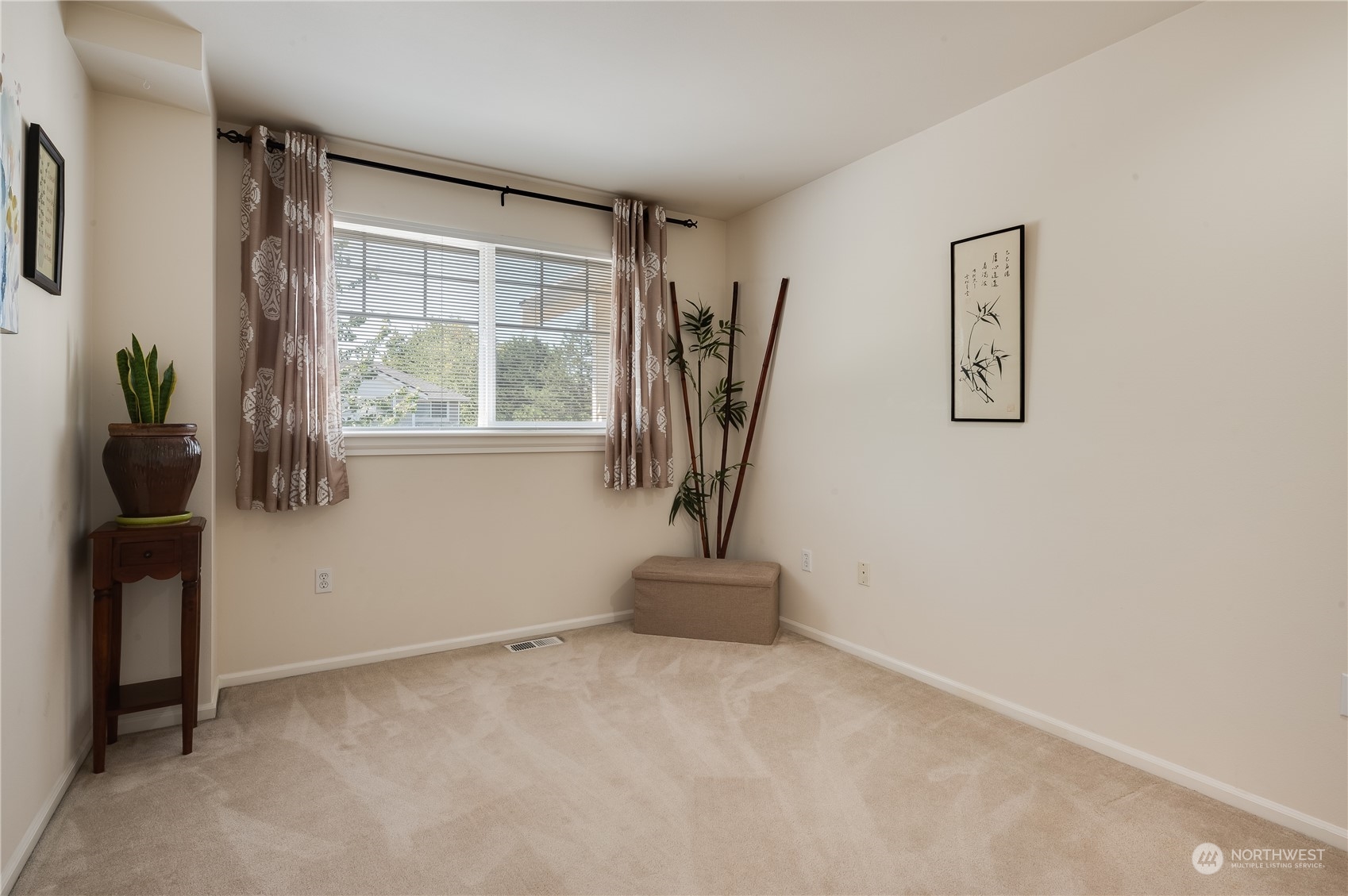 18708 109 Lane Southeast Renton, WA 98055 - Photo 17 of 23 Gallery Image 17